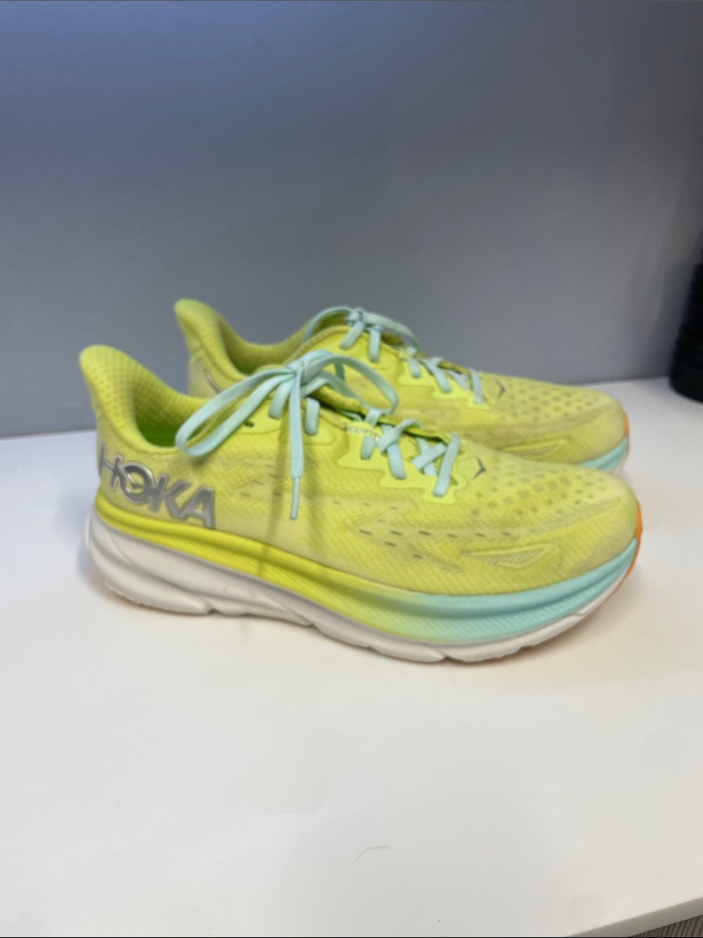 HOKA. CLIFTON9  Women's Yellow and Light Blue Road Running Shoes. Size 9.